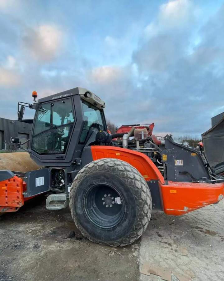 428344517 364390769773901 2345838743853608340 n copy